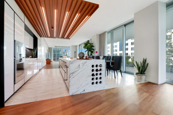 20_HD1300_monad_terrace_Apt_4b20