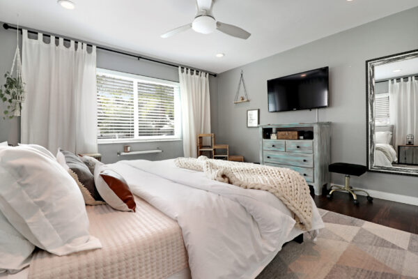 HD-351 NE 117th ST-35